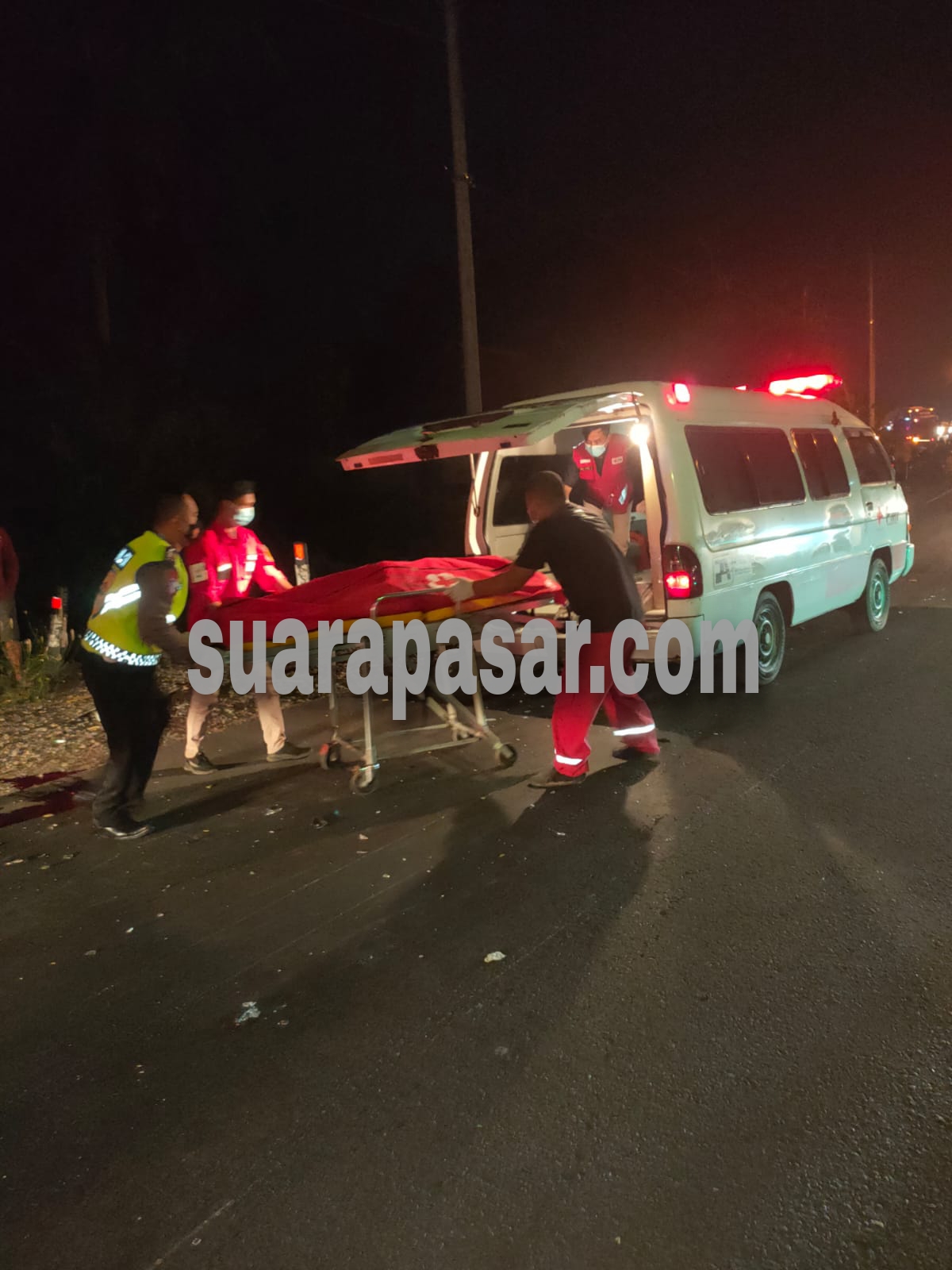 Bus Tabrak Pengendara Sepeda Motor di Jalan Wates – Jogja Satu Korban Meninggal Ditempat