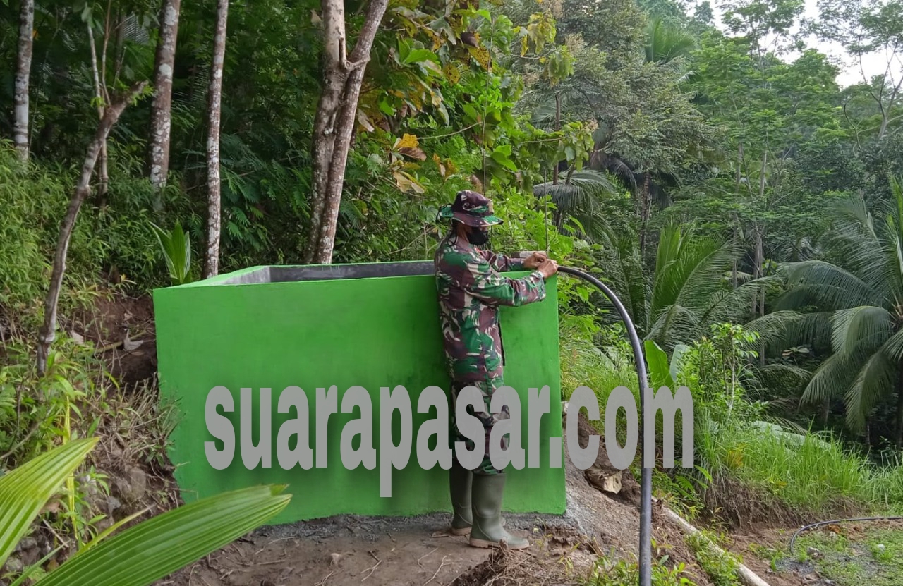 Warga Jatimulyo Girimulyo Gotong Royong Pembuatan Pompa Air Hidram