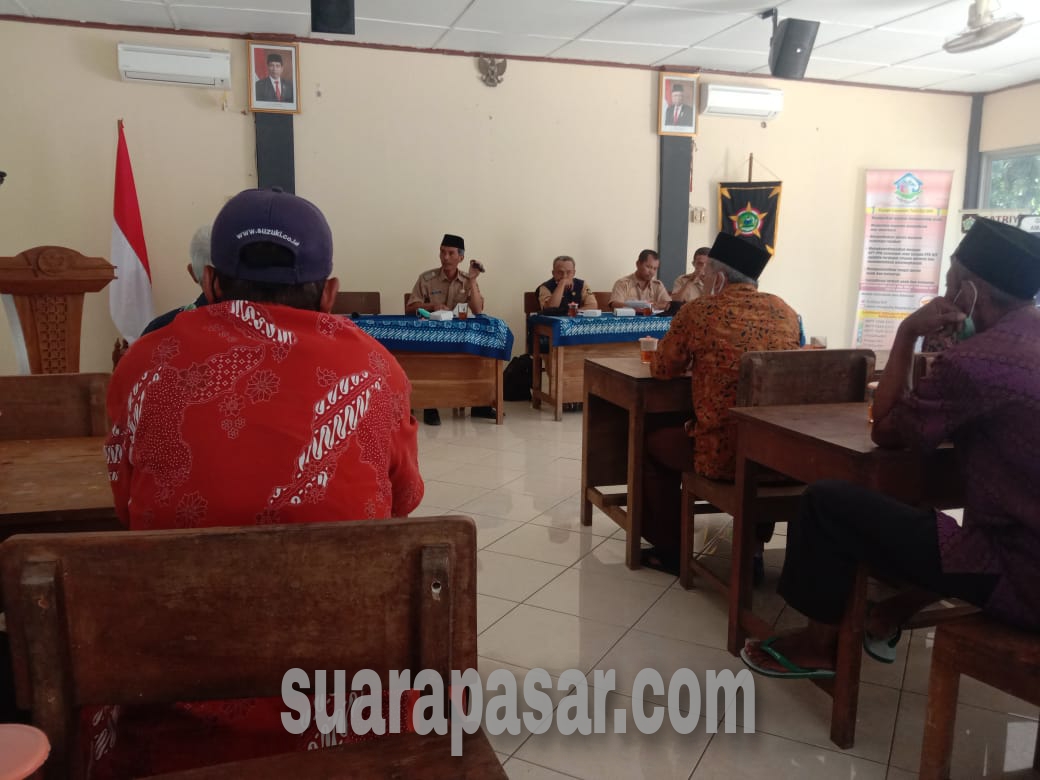 Musyawarah Musim Tanam Padi di Balai Kalurahan Wahyuharjo