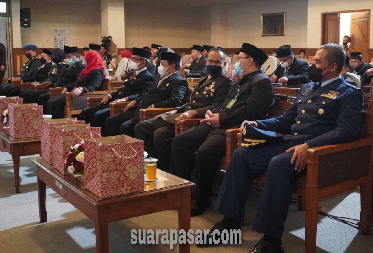 Sidang Paripurna DPRD Kulon Progo dan Mendengarkan Pidato Kenegaraan Presiden RI