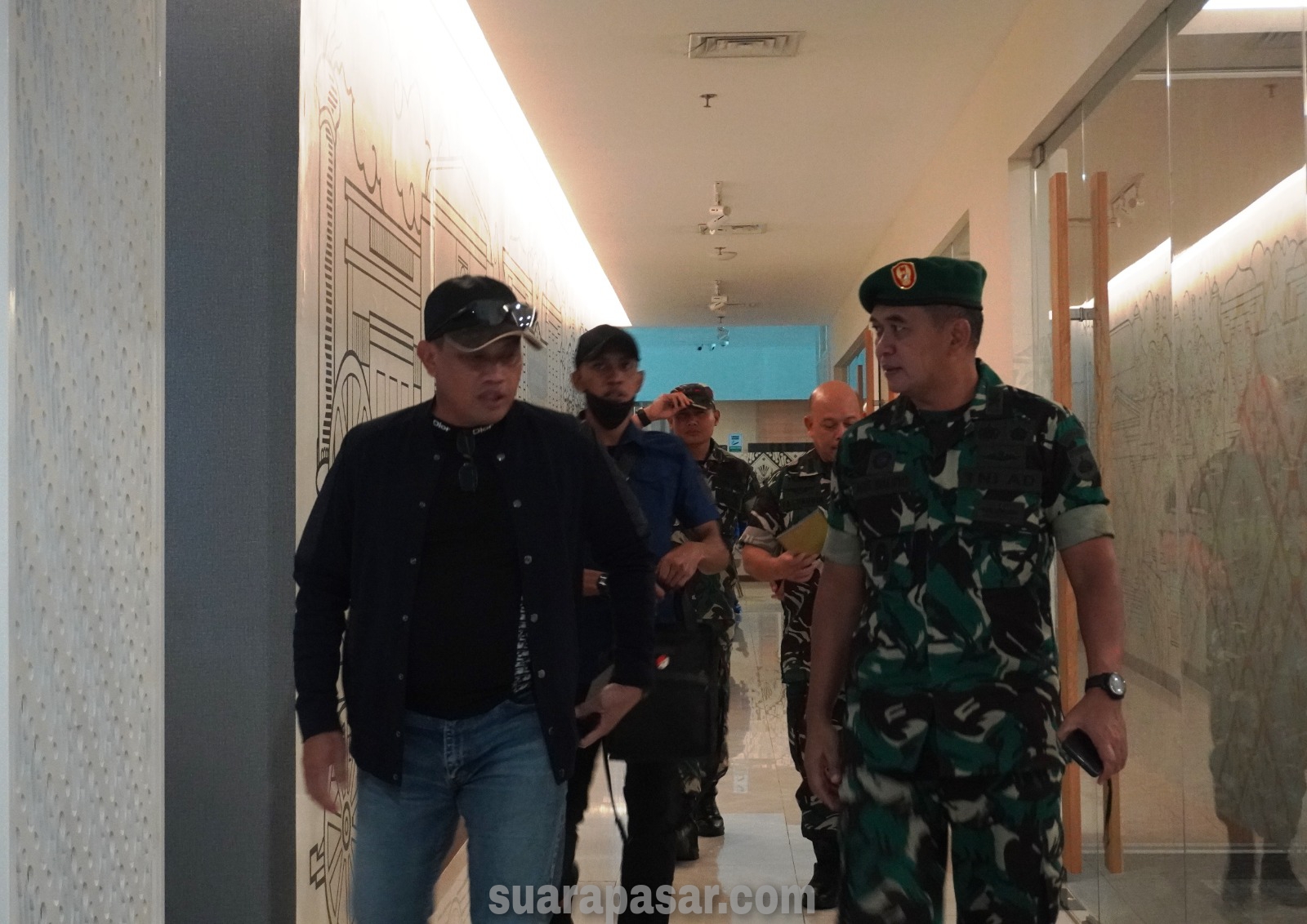 Penyambutan Kedatangan Danpusterad di Bandara YIA Kulon Progo