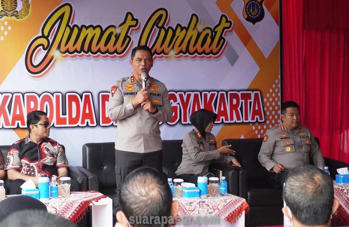 Dandim Kulon Progo Ikuti Kegiatan Safari Kamtibmas Kapolda DIY di Pasar Wates