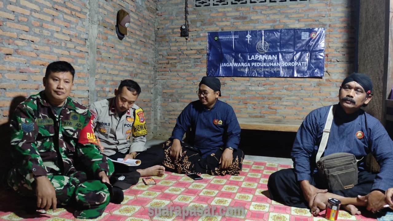 Babinsa Hargotirto Laksanakan Pembinaan Anggota Jaga Warga Padukuhan Soropati