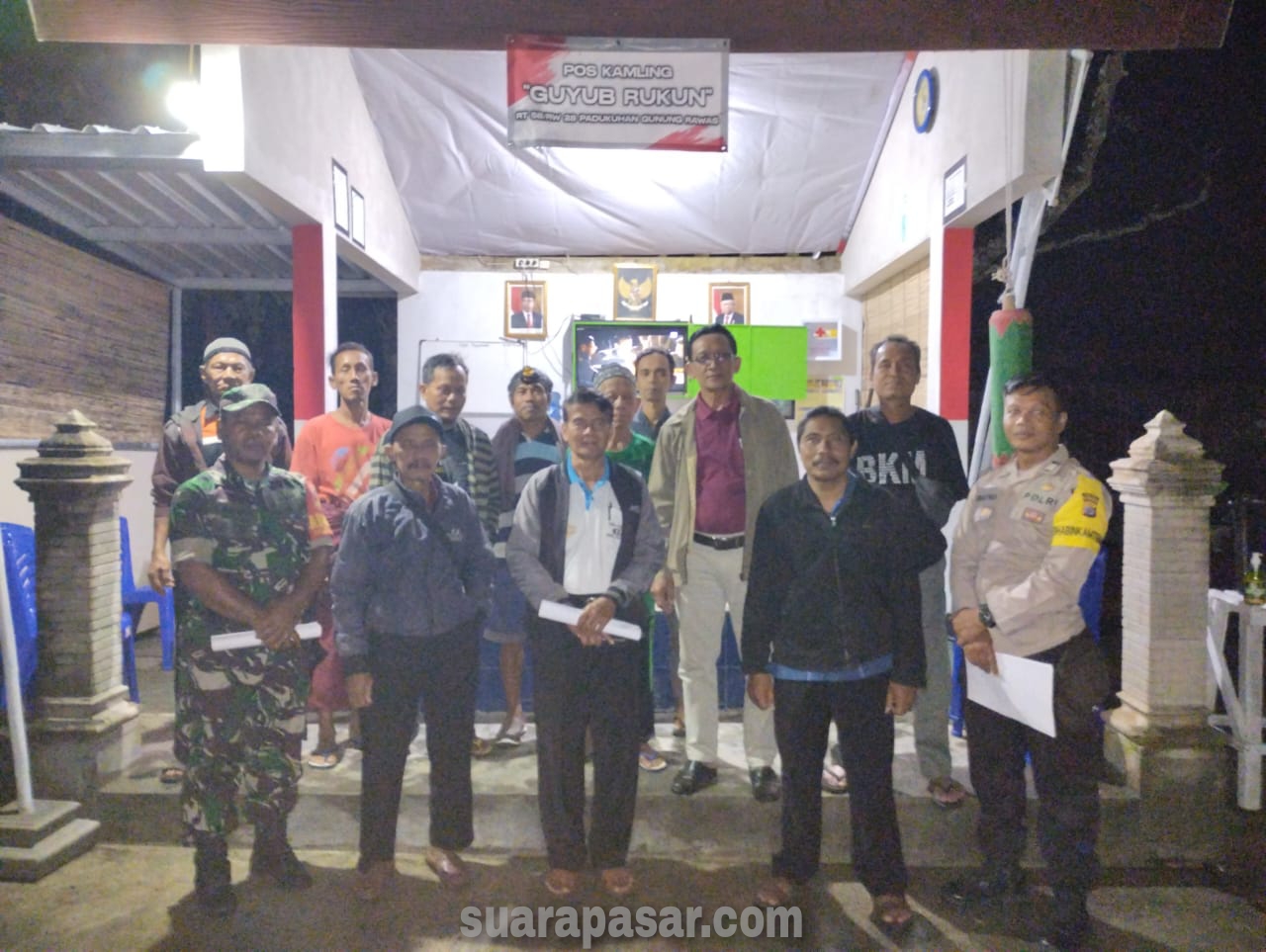 Babinsa Sentolo Dampingi Kegiatan Penilaian Lomba Pos Kamling