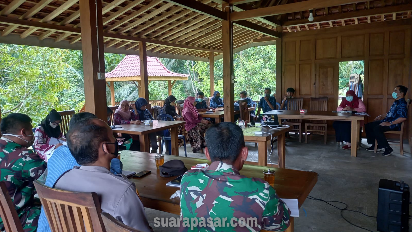 Babinsa Hargowilis dan Hargotirto Hadiri Rakor Penanggulangan Malaria