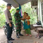 Babinsa Banjaroyo Salurkan Bantuan Paket Peduli Stunting Pada Dua Anak di Kalurahan Banjaroyo