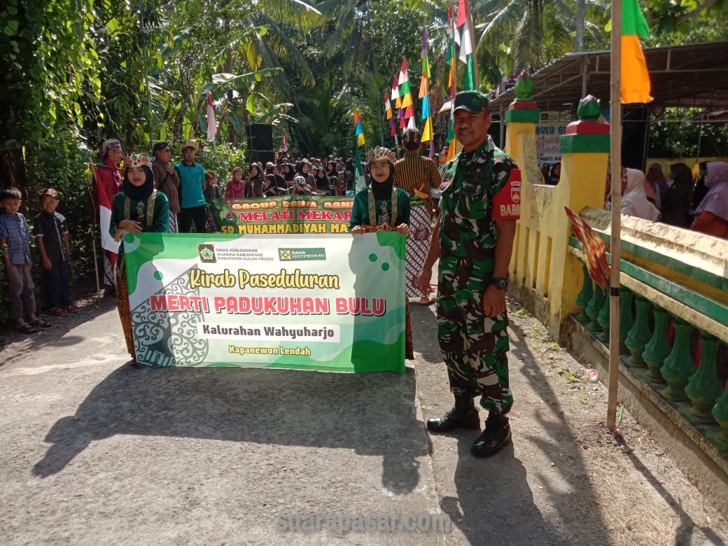 Babinsa Wahyuharjo Pantau Merti Dusun Padukuhan Bulu