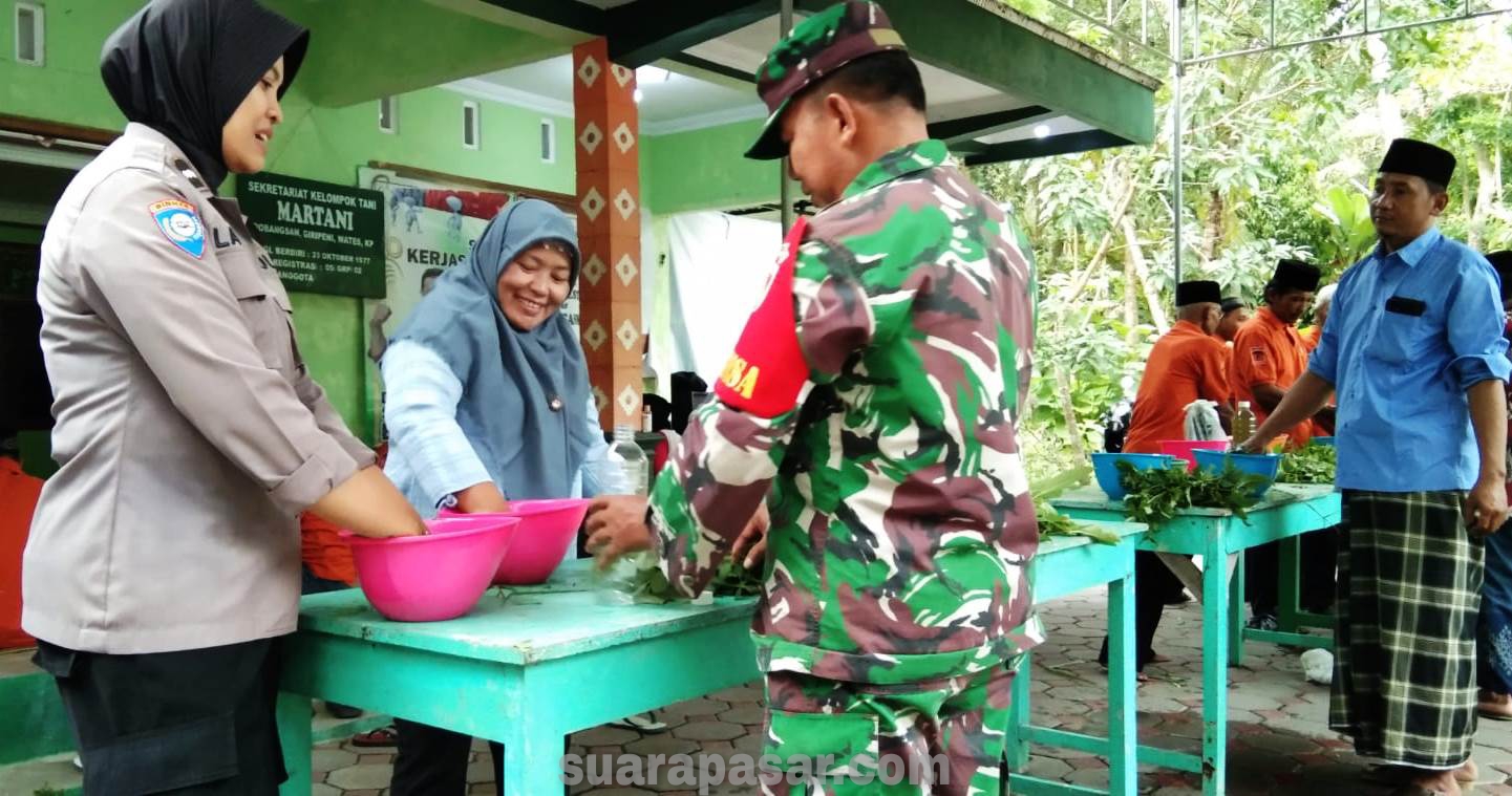 Babinsa Giripeni Hadiri Pelatihan Pembuatan Pupuk Biosaka