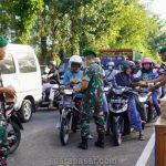 Kodim Kulon Progo Kembali Bagikan Ratusan Bungkus Takjil Kepada Pengguna Jalan Depan Makodim 