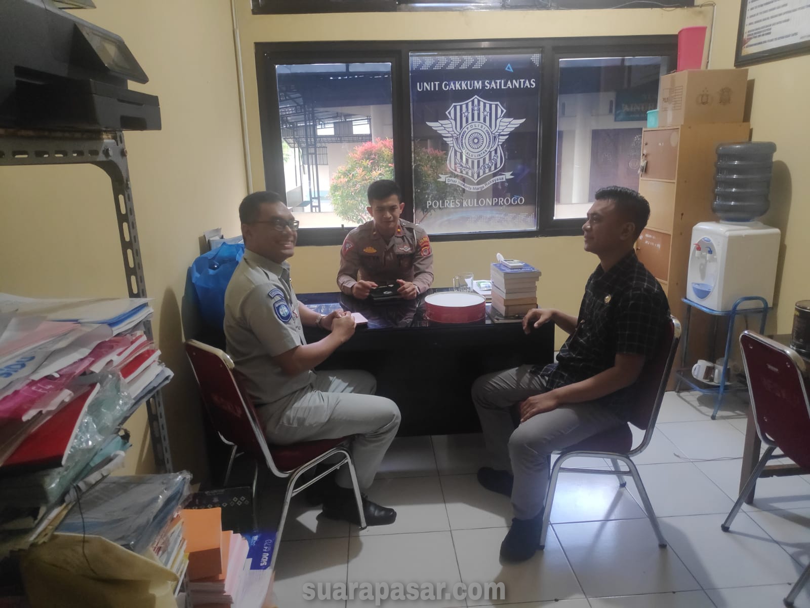 Jasa Raharja Silaturahmi ke Unit Gakum Satlantas Polres Kulon Progo