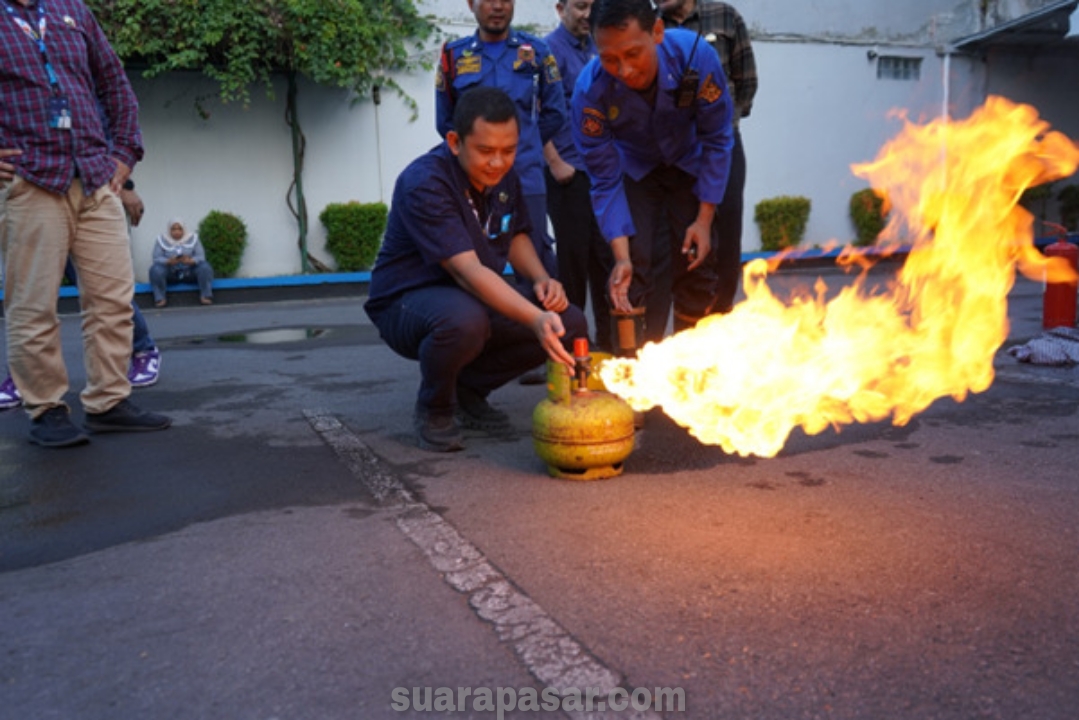 Jasa Raharja Bersama Dinas Pemadam Kebakaran Yogyakarta Melaksanakan Pelatihan dan Simulasi Penanggulangan Bencana Kebakaran