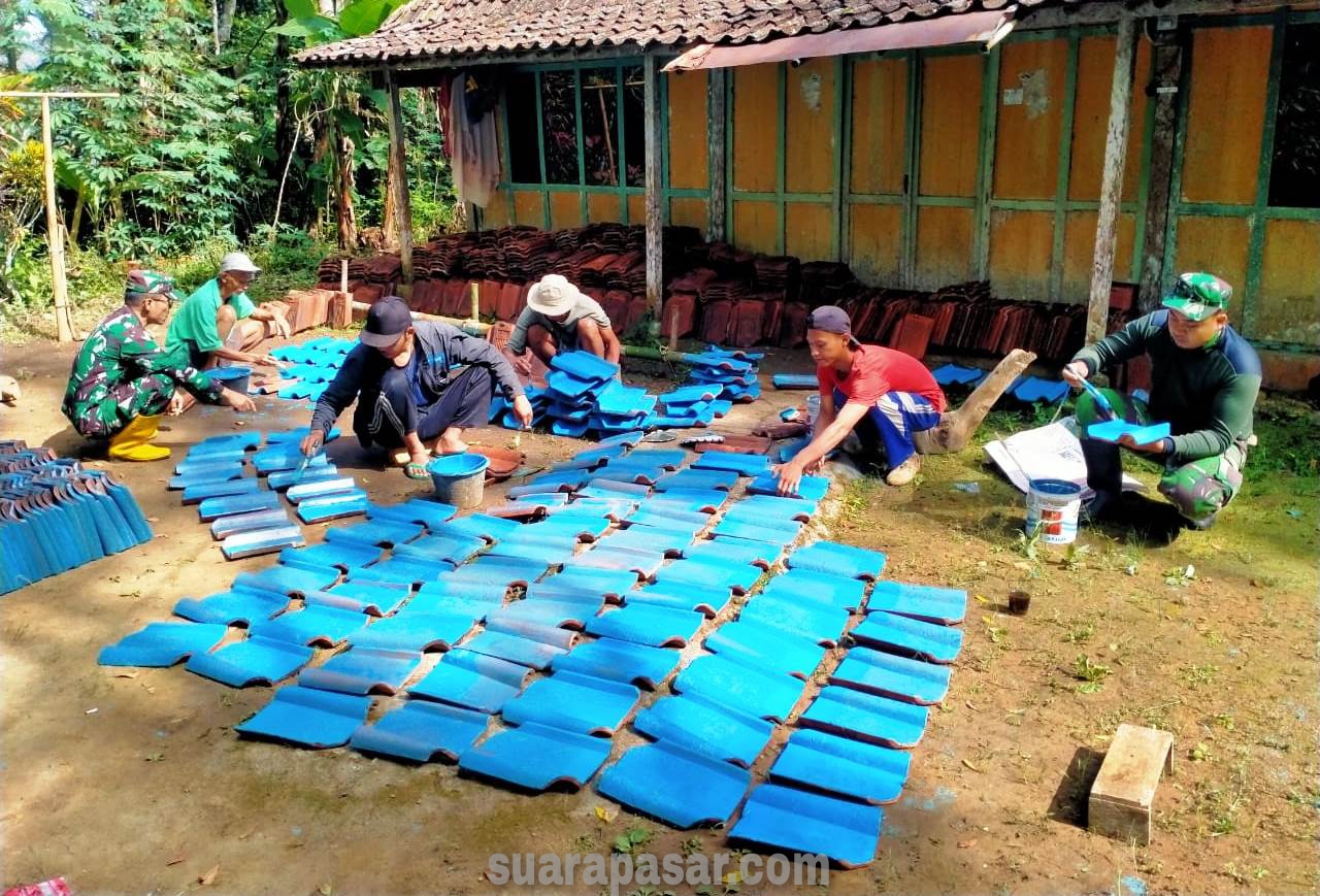 Penyiapan Material Rangka Atap Bangunan Mushola Al Iman Sasaran Fisik TMMD Reguler Ngargosari Samigaluh