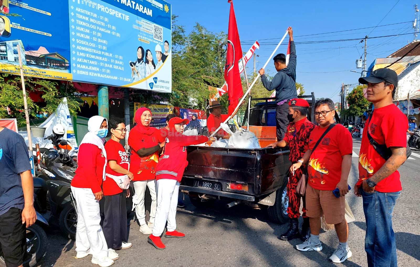 Langkah Banteng Jogja Reresik di 25 Pasar Tradisional Mendapatkan Sambutan dan Apresiasi Masyarakat