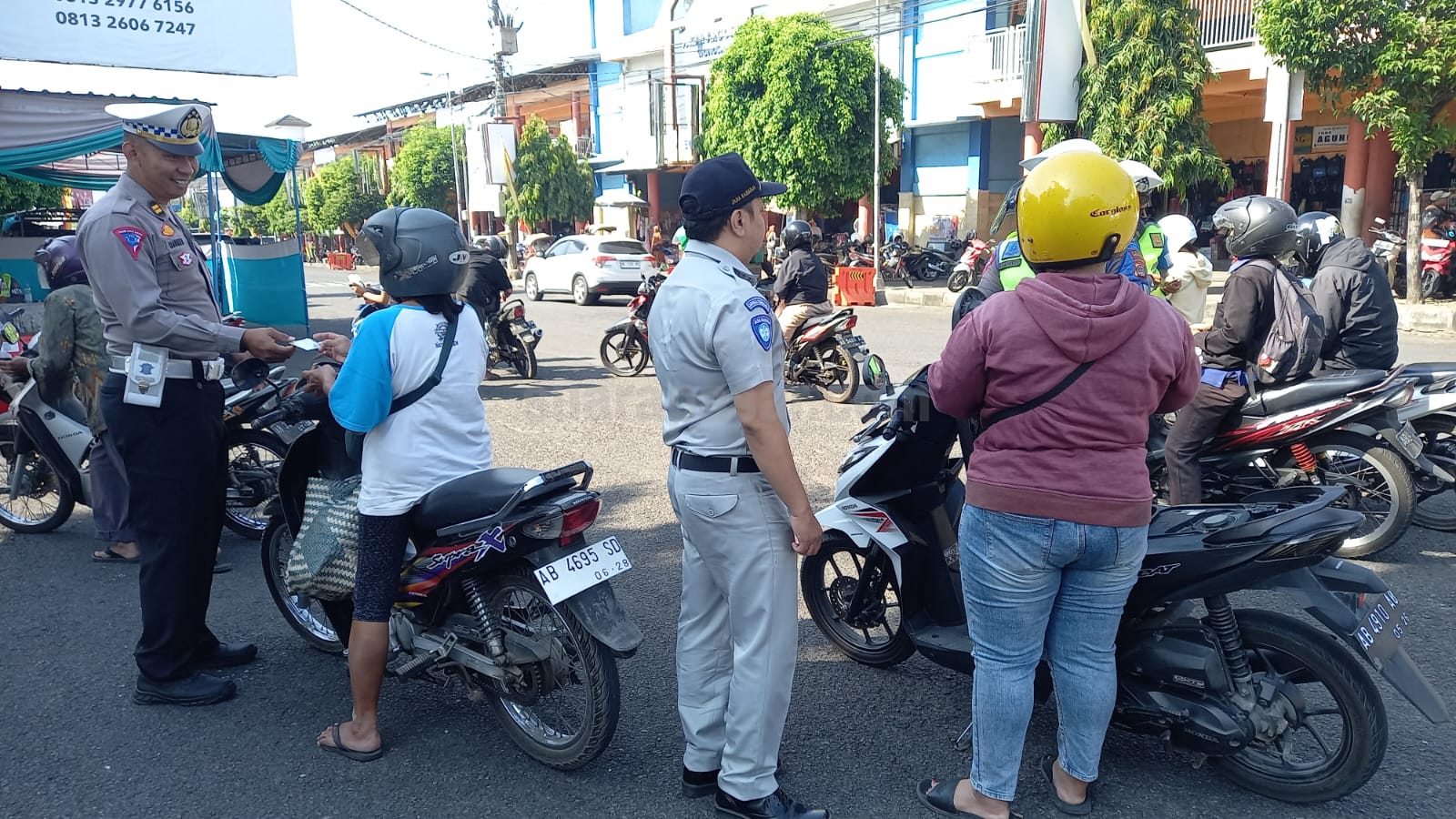 Jasa Raharja Samsat Gunungkidul Bersinergi Dalam Operasi Razia Gabungan Terpadu di Depan Pasar Argosari