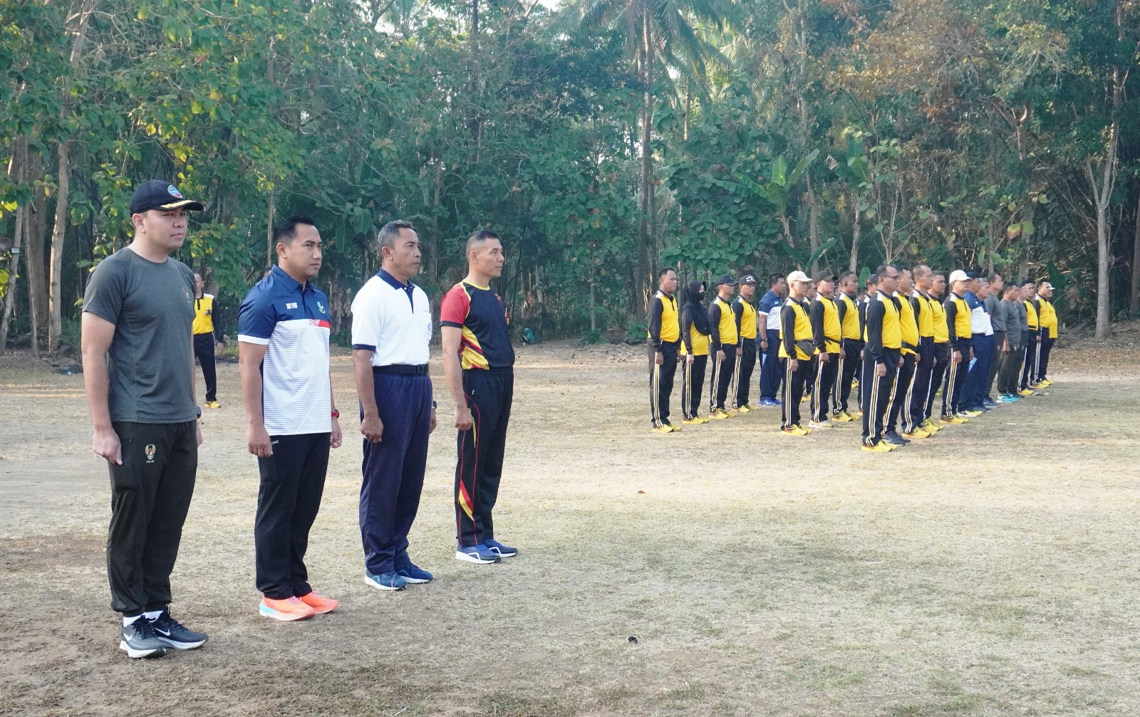 Kodim Kulon Progo Olahraga Bersama Dalam Rangka HUT TNI Ke-78 Tahun 2023