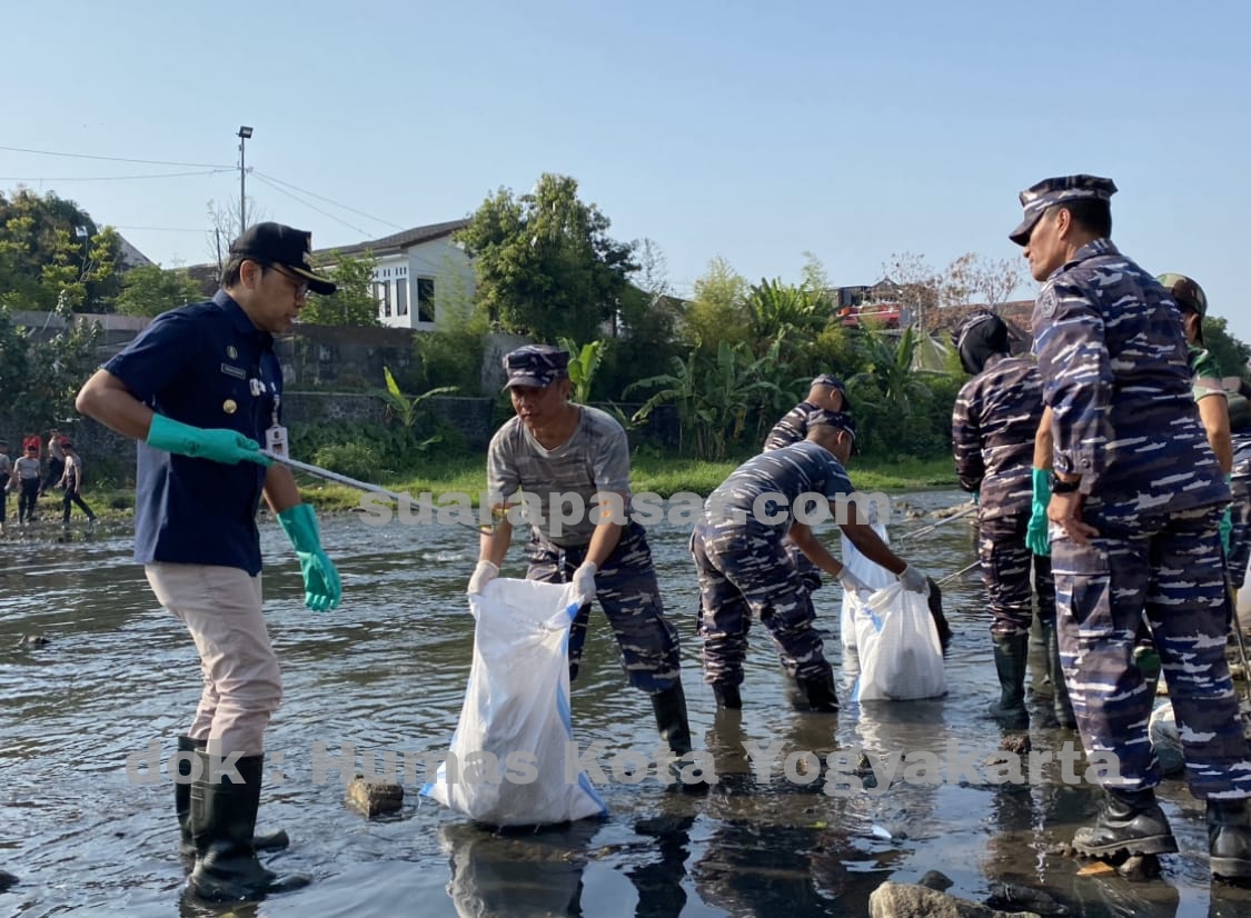 Pemerintah Kota Yogyakarta Melakukan Aksi Program Kali Bersih (Prokasih)