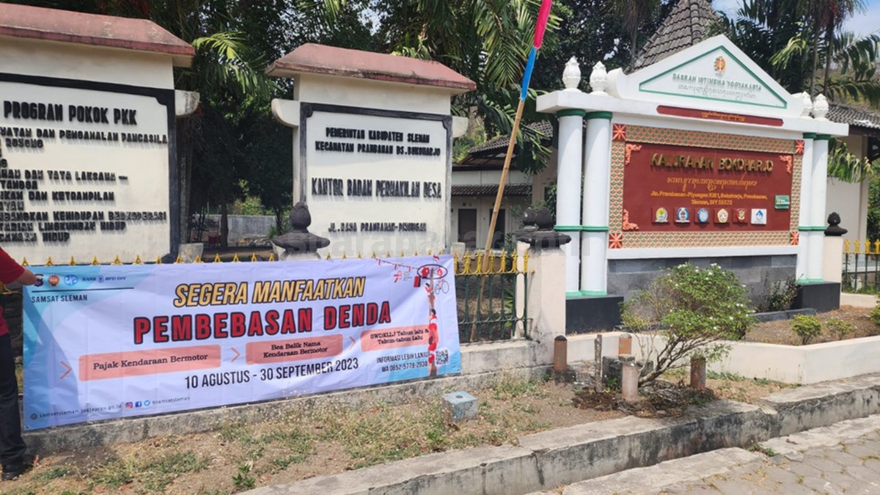 Jasa Raharja Samsat Sleman Pasang Spanduk Sosialisasi Program Bebas Denda tahun 2023