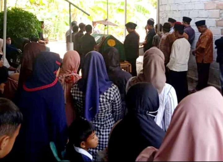 Warga Meninggal Karena Miras Oplosan, Lurah Panjatan Imbau Warga Jauhi Miras Oplosan