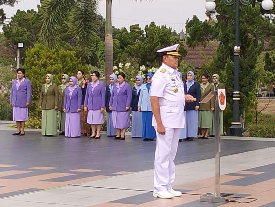 Panglima TNI Laksamana Yudo Margono melakukan Ziarah ke Makam Panglima Besar Jenderal Soedirman