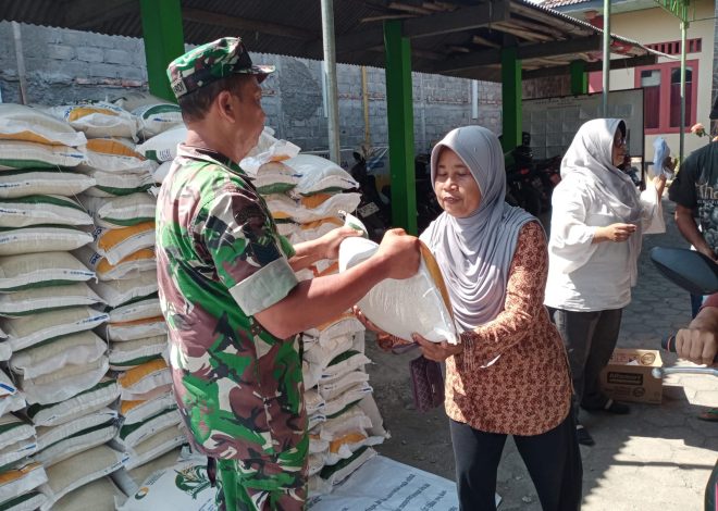 Babinsa di Kapanewon Wates Pantau Penyaluran Bantuan Beras