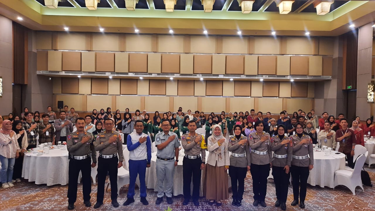 Jasa Raharja Cabang Yogyakarta Sosialisasi Keselamatan Lalu Lintas Bagi mahasiswa dan Komunitas di Hotel Harper Malioboro 