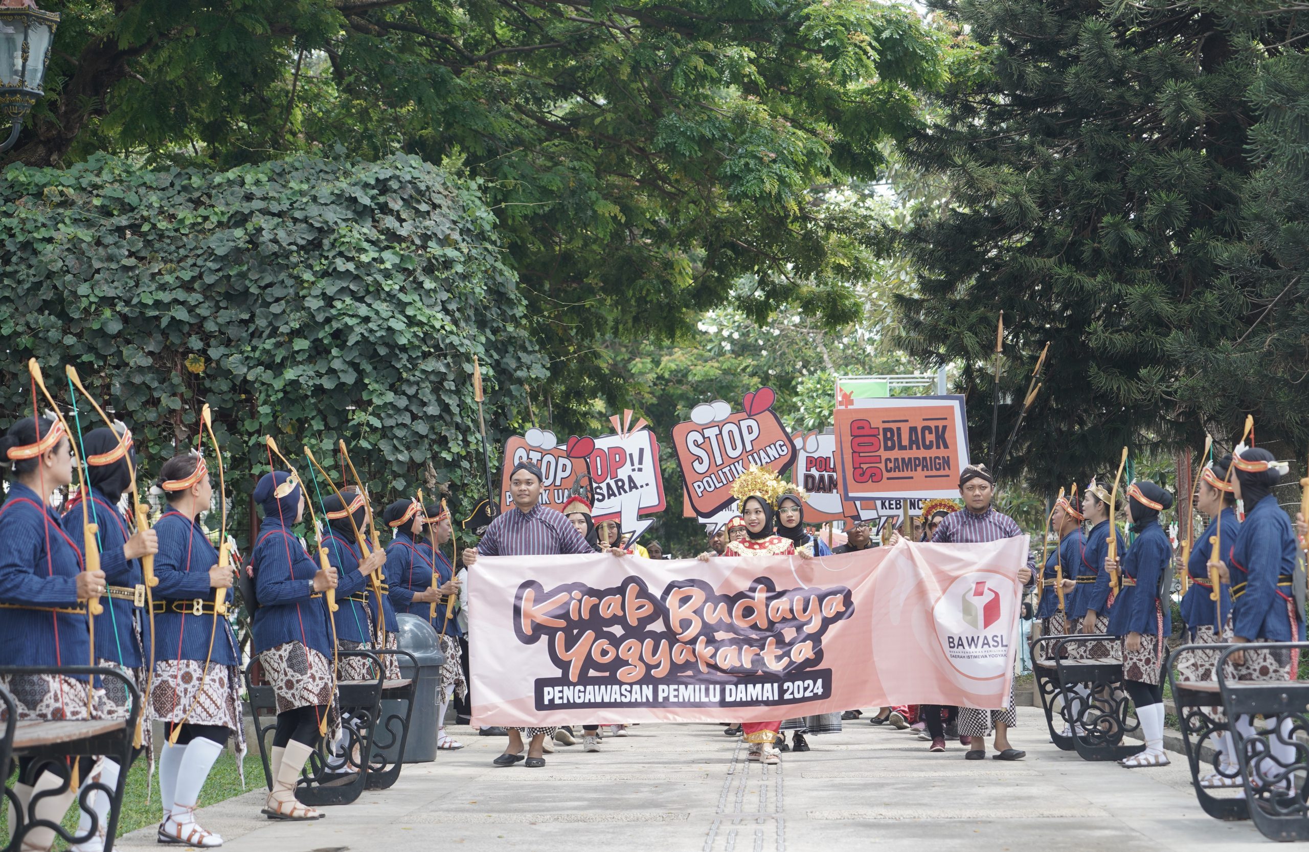 Kirab Budaya, Ajak Masyarakat Ciptakan Pemilu Damai dan Beradab