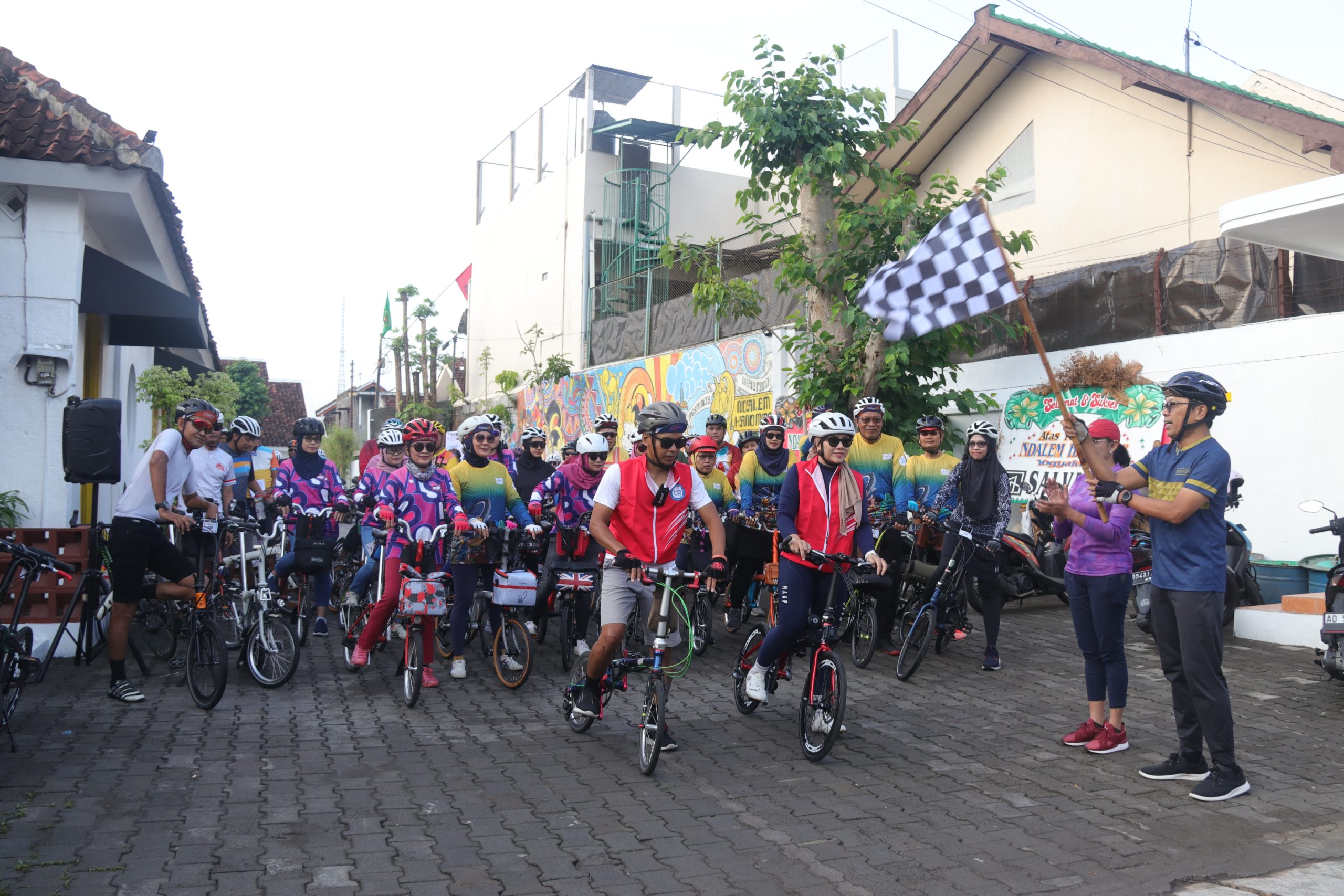 11 komunitas bersepeda Last Sunday Ride 14