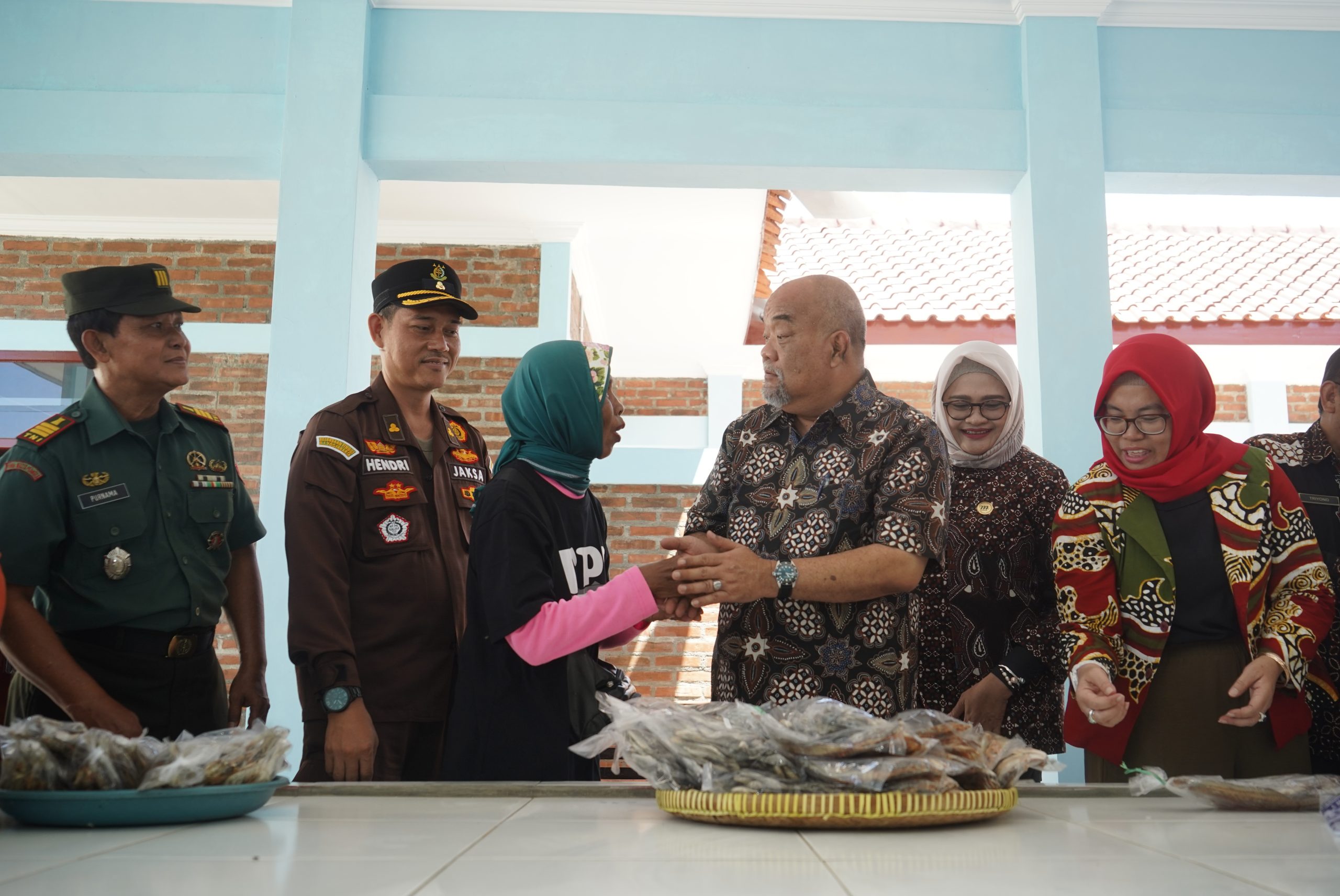 Paku Alam X Resmikan Tempat Pelelangan Ikan TPI Congot