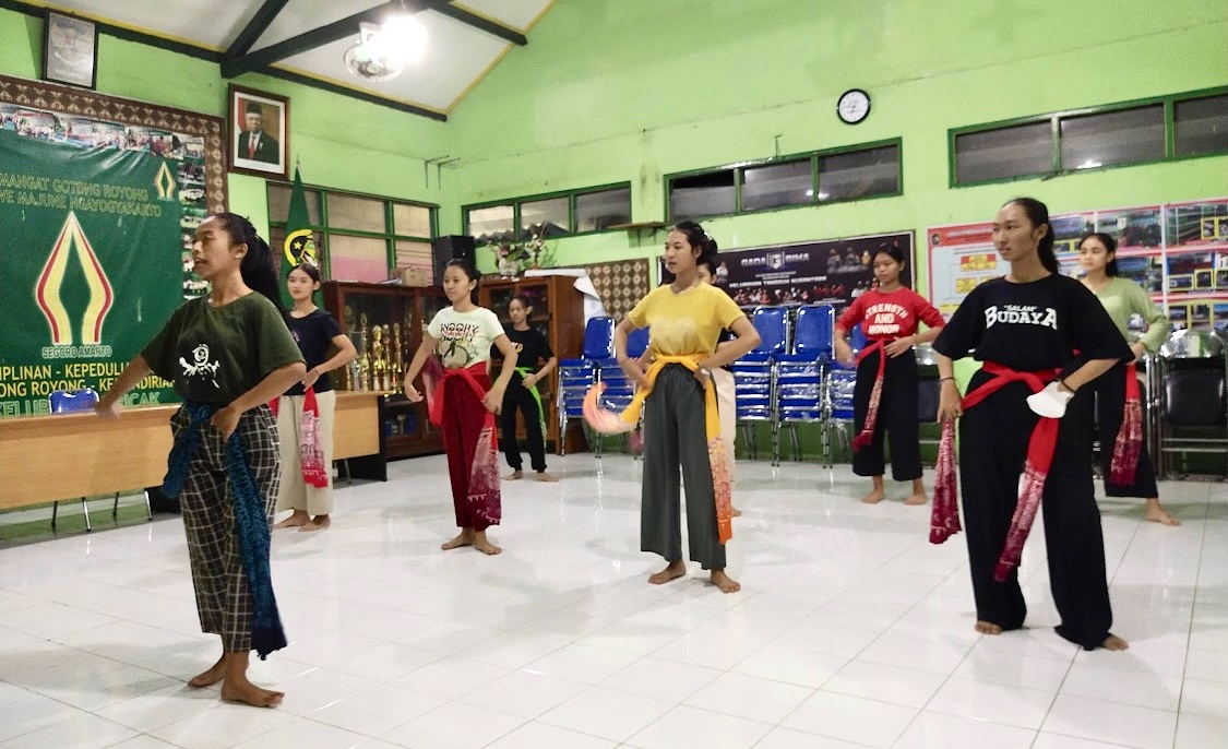 Kelurahan Kricak, Kemantren Tegalrejo Wajibkan Pegawai Berbahasa Jawa Setiap Jumat