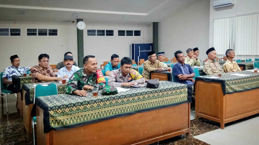 Babinsa Glagah Hadiri Pertemuan LPM Kalurahan 