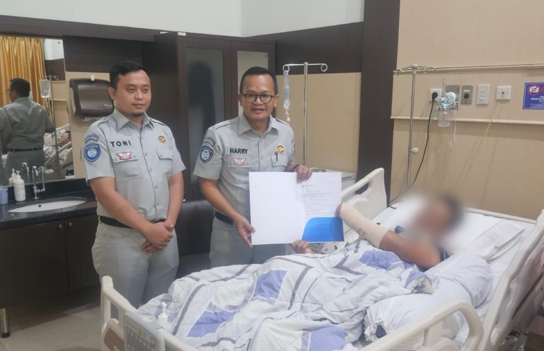 Jasa Raharja Beri Empati Dengan Kunjungi Korban Laka di RS Panti Rapih