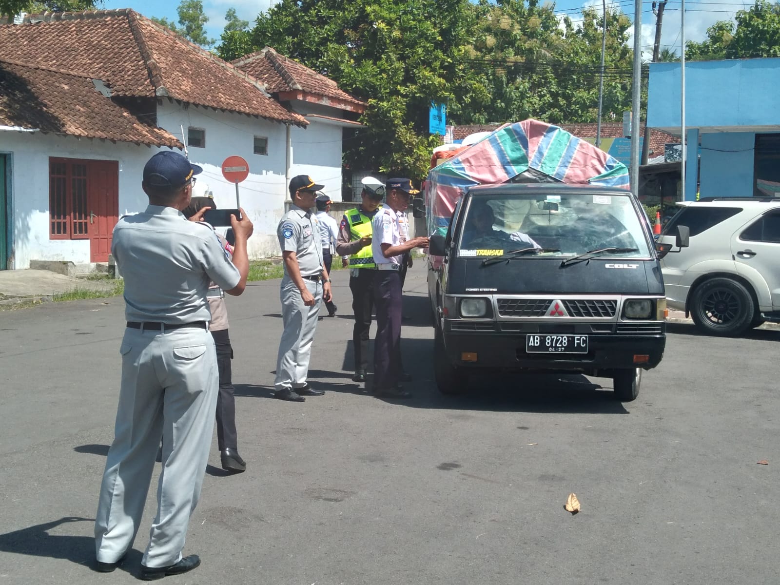 Jasa Raharja Kulon Progo Ikut Serta Dalam Razia Penegakan Hukum di Terminal Nanggulan