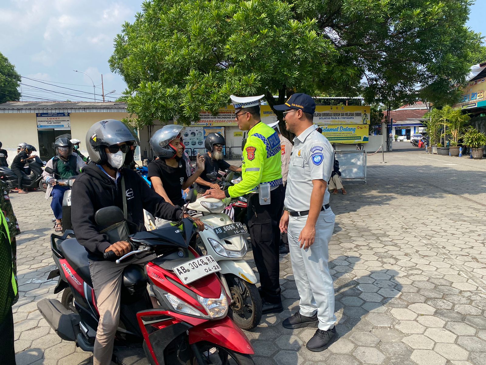 Jasa Raharja Lakukan Operasi Razia Gabungan di Samsat Kota Yogyakarta