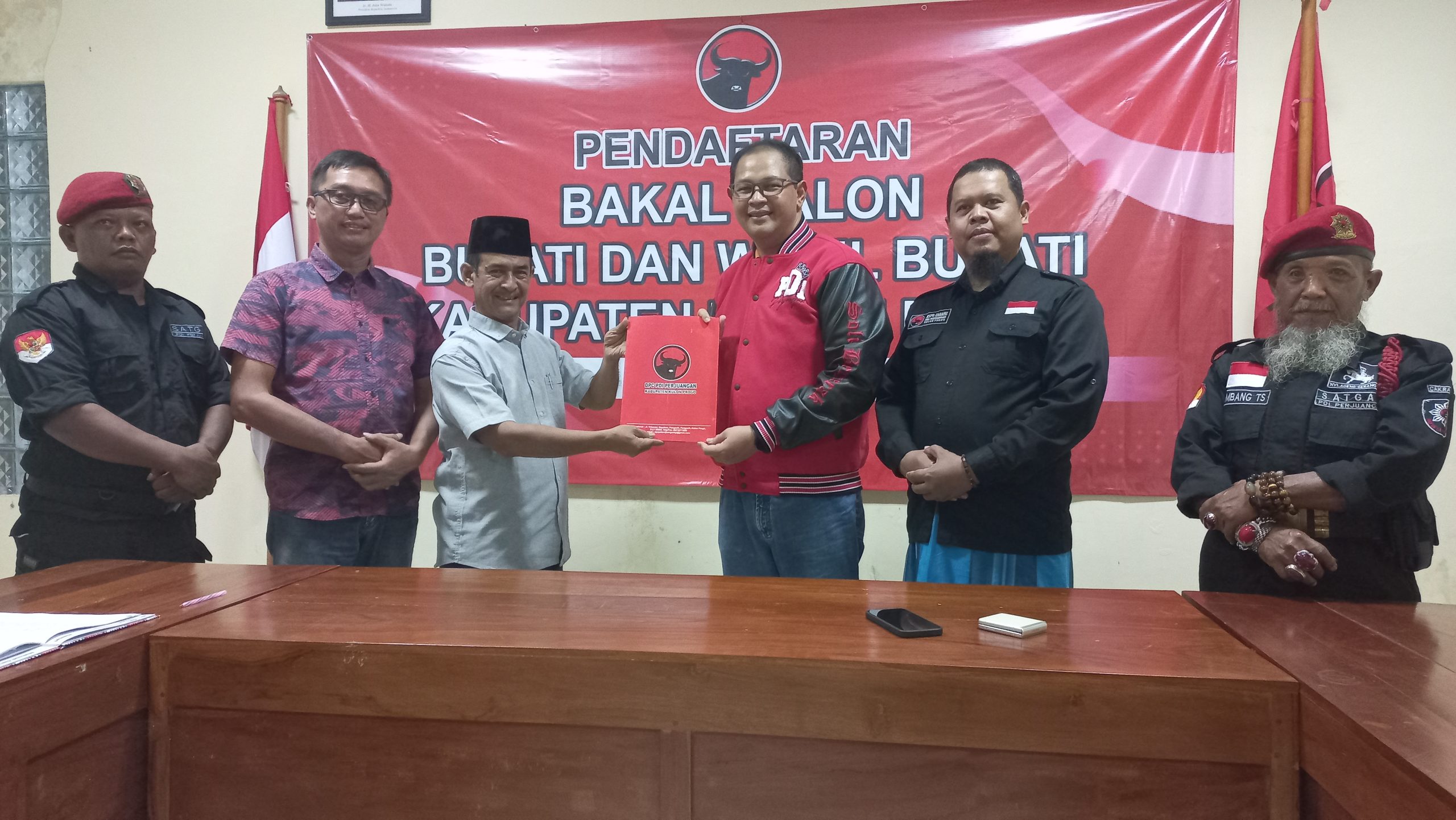 Riyadi Sunarto, Kepala Dispertaru Kulon Progo Daftar Penjaringan Bacawabup di PDI Perjuangan Kulon Progo