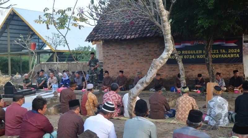 Awali TMMD Reg Ke-121, Doa Bersama Di Area Makam Kyai Wongso Sukarto