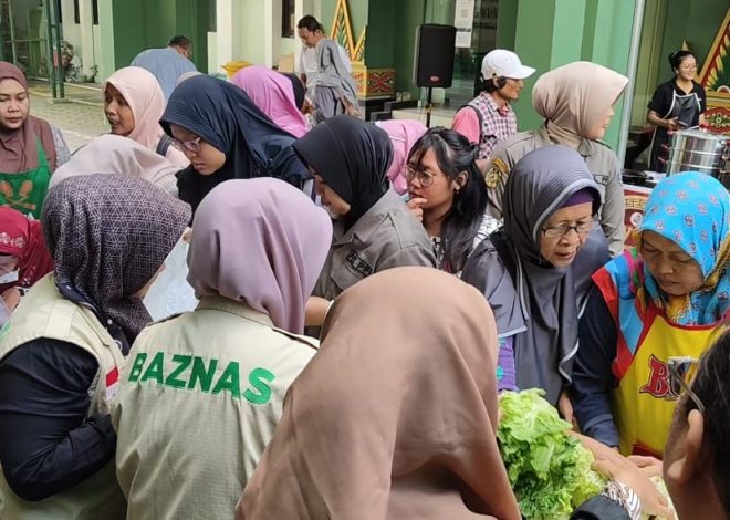 Baznas Kota Yogya Gelar Berkah Merdeka ‘Nglarisi Petani, Berbagi Sayur Untuk Sedulur’