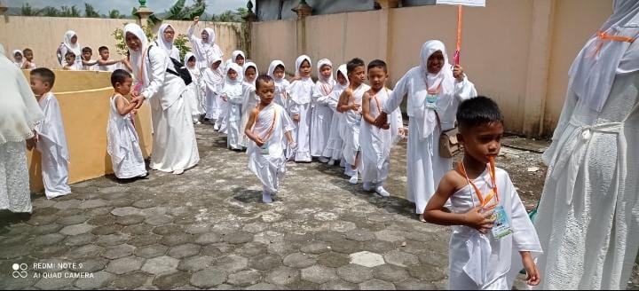 Ribuan Siswa TK/RA Masyithoh Kulon Progo Ikuti Manasik Haji