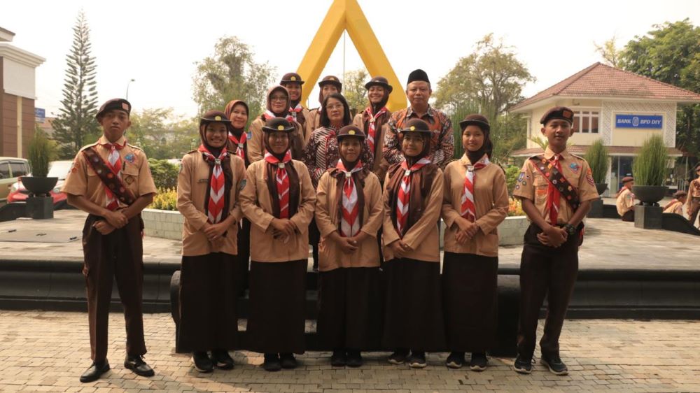 Kontingen Kemah Pramuka Madrasah Nasional Siap Pentaskan Tari Angguk