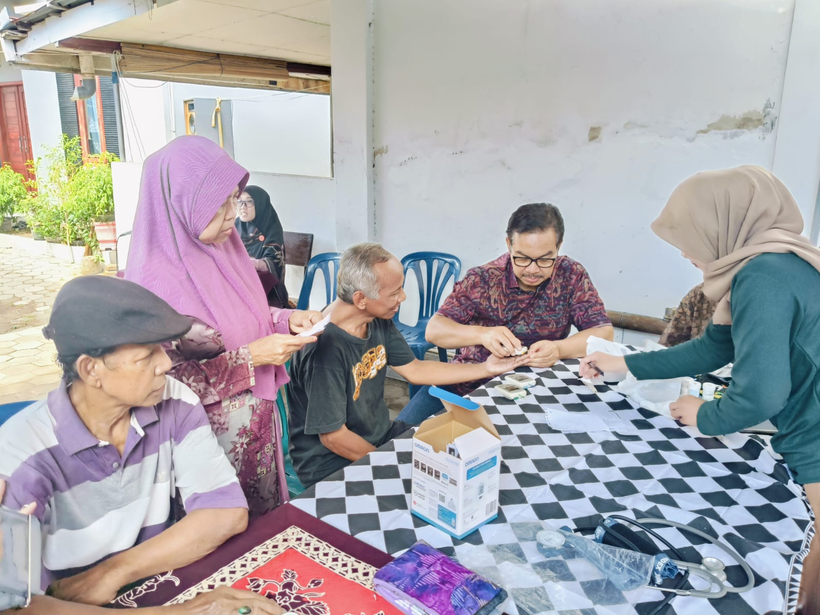 Dokter Hasto Wardoyo Berikan Tips Hidup Sehat dan Bahagia, Kuncinya Jalankan Aktifitas Rutin Olah Raga