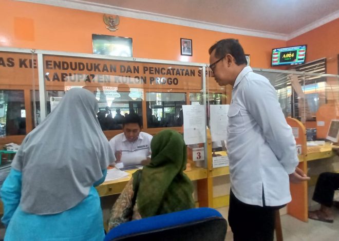 1,5 Juta Pemilih Pemula Belum Rekam Data KTP El, Wamendagri : Sekolah, Pesantren & Panti Asuhan Harus Dijemput Bola