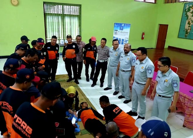 Pelatihan Pertolongan Pertama Gawat Darurat (PPGD) di Daerah Rawan Kecelakaan Banguntapan Bantul